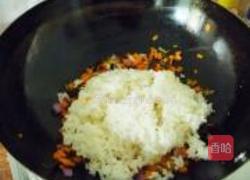 腊味什锦炒饭的做法图解10