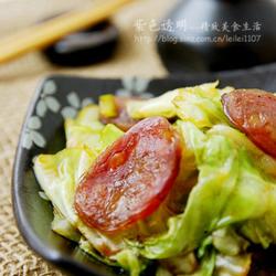 腊肠手撕包菜的做法[图]