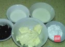 桑葚乳酪冰激凌的做法图解1
