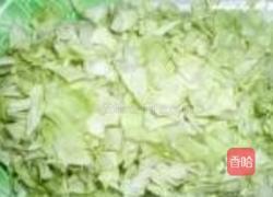 豆角包菜肉丝炒饭的做法图解2