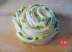 葱花手撕饼的做法图解8