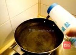 绿酱虾球螺丝面的做法图解6