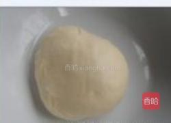 番茄酱热狗小面包的做法图解1