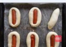 番茄酱热狗小面包的做法图解4