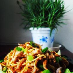 蚝油肉丝炒面的做法[图]