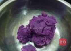 紫薯玫瑰馒头的做法图解2