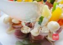 蜜汁培根彩蔬卷的做法图解7