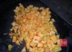 南瓜香肠炒饭的做法图解1