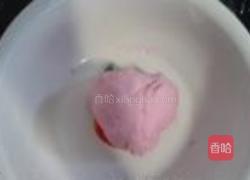 粉色面条的做法图解5