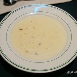 蘑菇奶浓汤的做法[图]