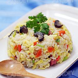 海参炒饭的做法[图]
