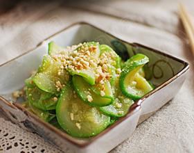 凉拌西葫芦