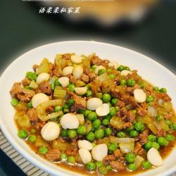 夏果牛肉粒的做法[图]