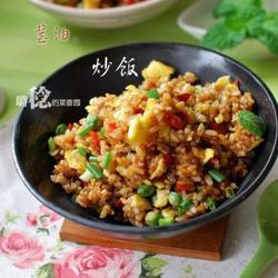 酱油炒饭的做法[图]