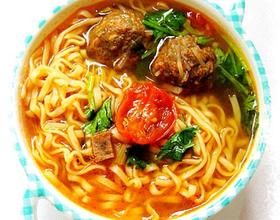 牛丸茄汁汤面[图]