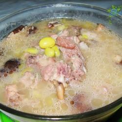 青豆排骨汤的做法[图]