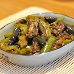 尖椒烧茄子的做法[图]