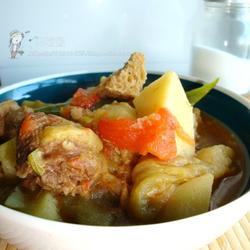 土豆茄子炖肉的做法[图]