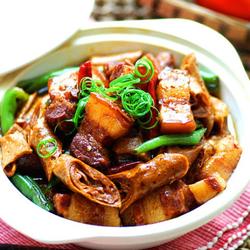 豆筋烧五花肉的做法[图]