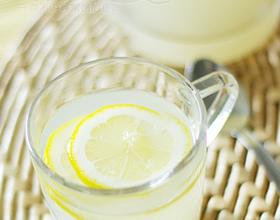 薏米柠檬水