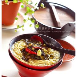 简易雪菜肉丝面的做法[图]
