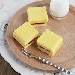 果酱小蛋糕的做法[图]