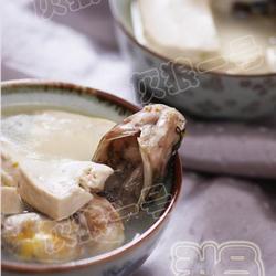 黄蜡丁炖豆腐的做法[图]
