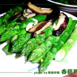 香菇芦笋的做法[图]