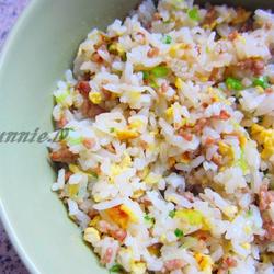 黄金肉末炒饭的做法[图]