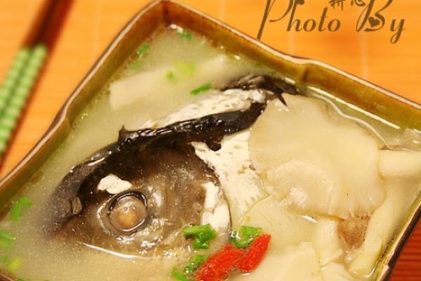 海鲜菇鱼头汤