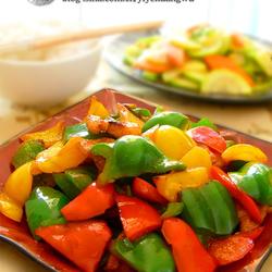 五花肉炒彩椒的做法[图]