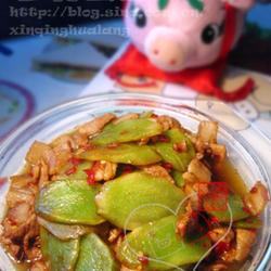 莴笋炒肉的做法[图]