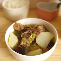 山药红枣牛肉汤的做法[图]