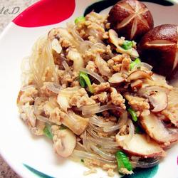 肉末蘑菇炒粉条的做法[图]