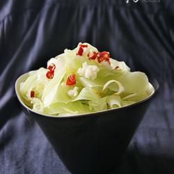 凉拌莴笋片的做法[图]