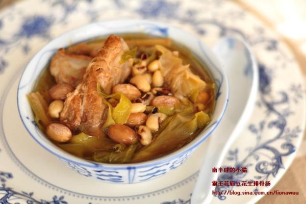霸王花眉豆花生排骨汤