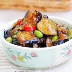 毛豆烧茄子的做法[图]