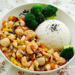 七彩茄汁海鲜饭的做法[图]