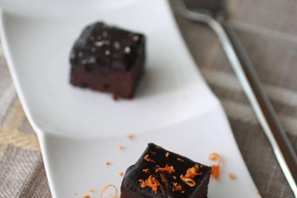 马斯卡彭巧克力浆布朗尼