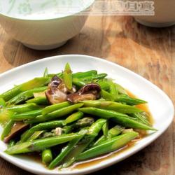 蚝油芦笋的做法[图]