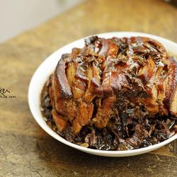 梅菜扣肉的做法[图]