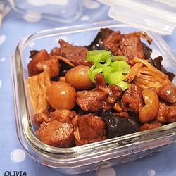 浓香木耳羊肉煲的做法[图]