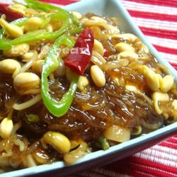 黄豆芽炒粉条的做法[图]