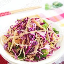 紫甘蓝拌豆腐丝的做法[图]