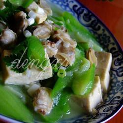 丝瓜文蛤豆腐汤的做法[图]