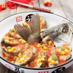 茄汁蒸鲈鱼的做法[图]