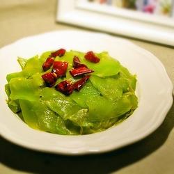 小炒莴笋的做法[图]
