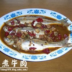 泡椒炖白鱼的做法[图]