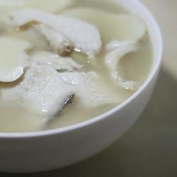 鲍菇鱼排汤的做法[图]