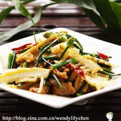 韭花玉兰炒肉筋的做法[图]